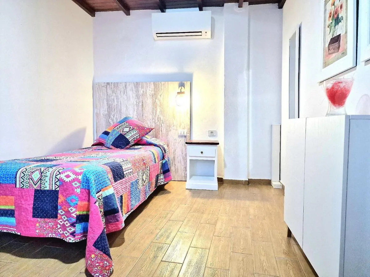 Gran Casa Rural & Barbacue Giovanni Y Rosa C Tenerife Norte Icod De Los Vinos 0*,